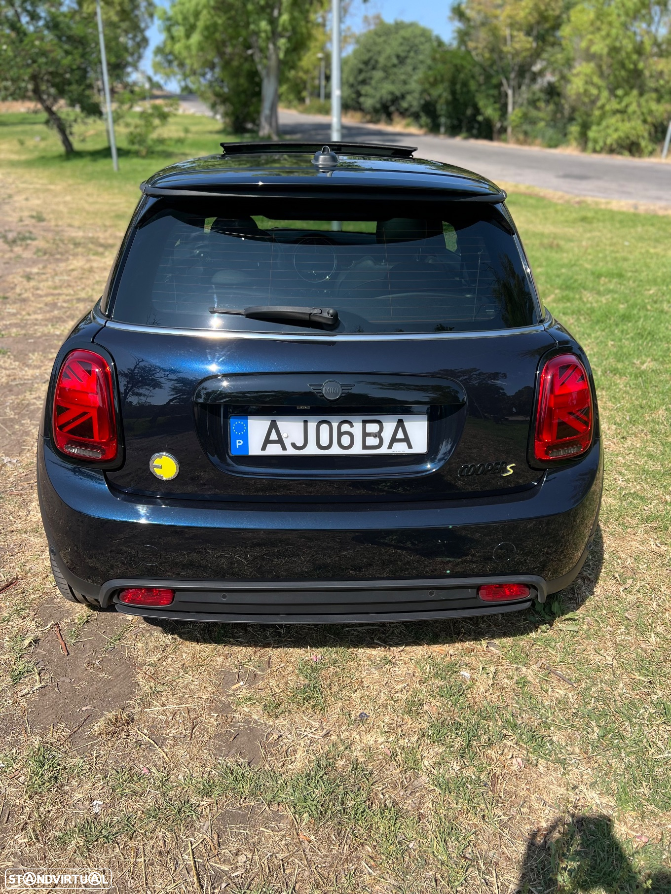 MINI 3 Portas Cooper SE - 2