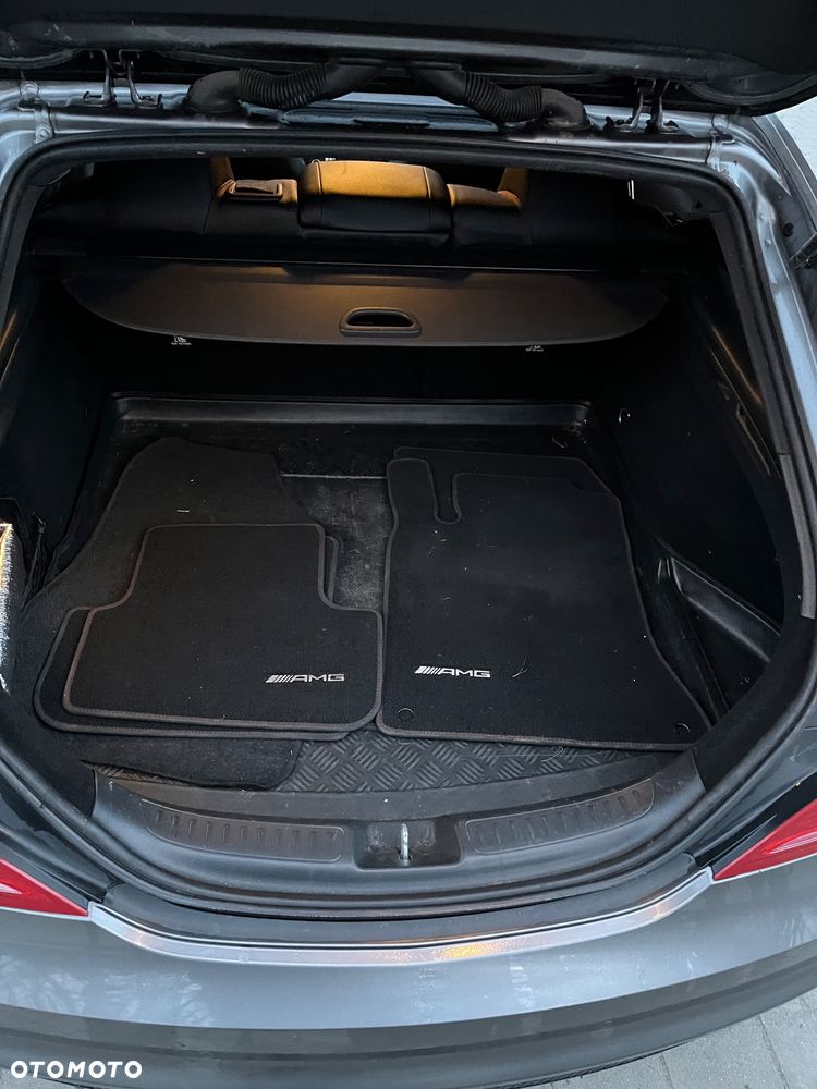 Mercedes-Benz CLA 250 AMG Line - 14