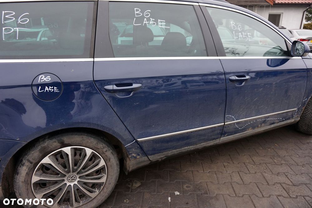 DRZWI TYLNE PRAWE PASSAT B6 KOMBI LA5E  GRANATOWY VOLKSWAGEN 2005-2010 - 2