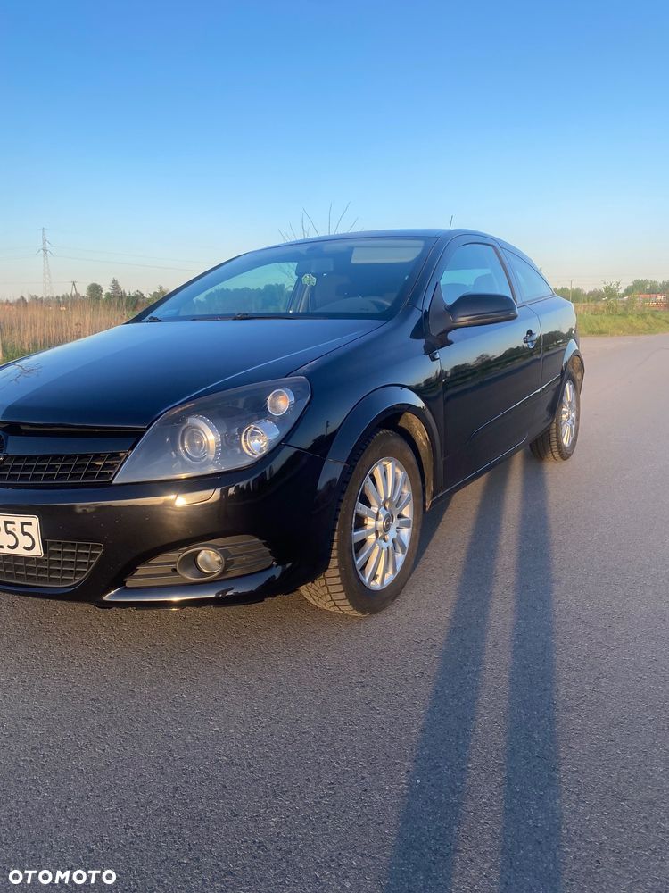 Opel Astra 1.9 CDTI Sport - 1