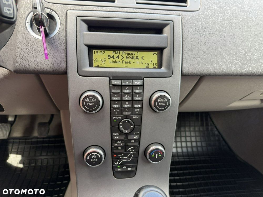 Volvo V50 - 18