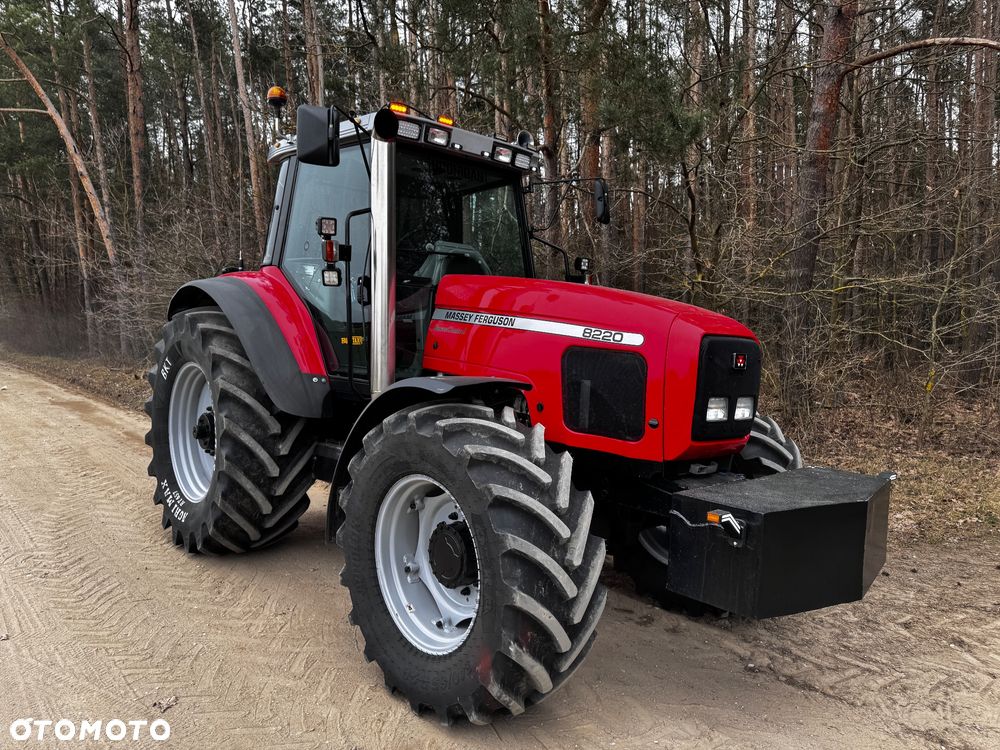 Massey Ferguson 8220 - 2