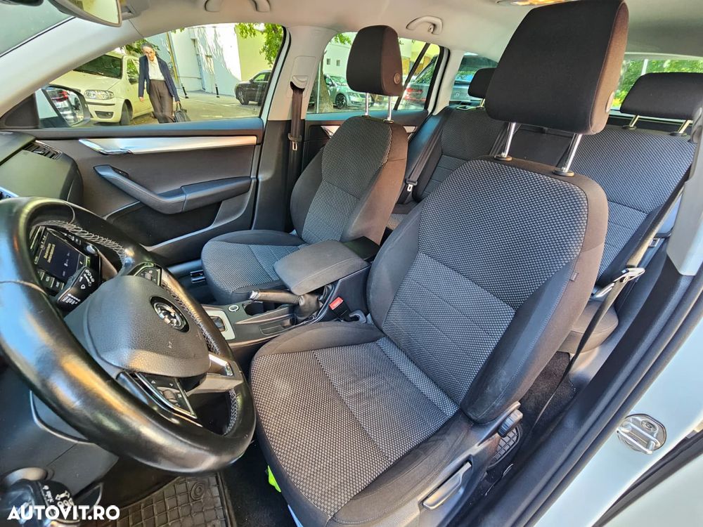 SKODA Octavia 2017 — imagine 6