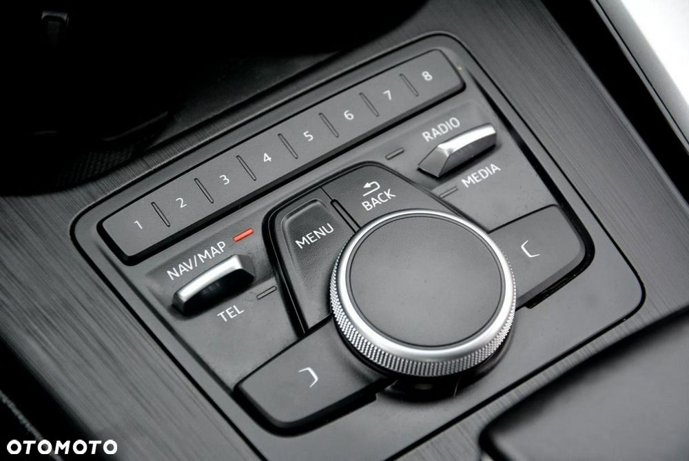 Audi A4 Allroad 2.0 TDI Quattro S tronic - 28