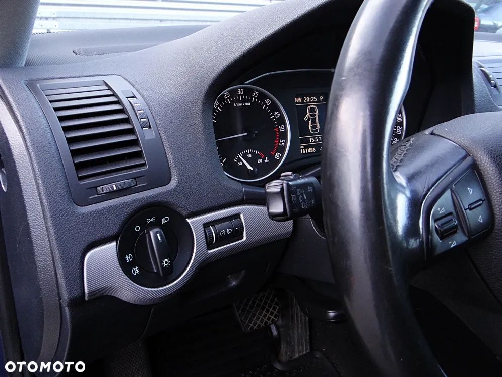 Skoda Octavia 1.6 TDI Family DSG - 30