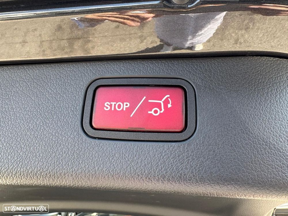 Mercedes-Benz C 300 d AMG Line - 14