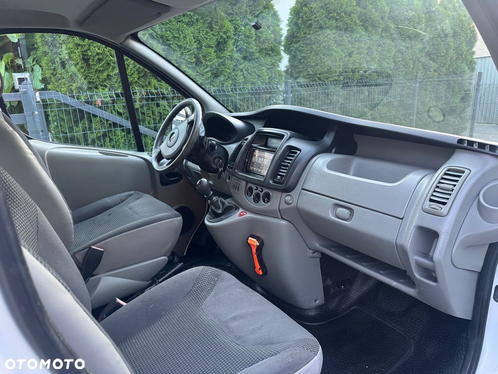 Opel Vivaro - 5