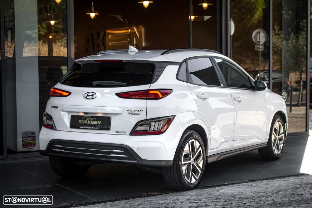 Hyundai Kauai EV 64 kWh Premium - 4