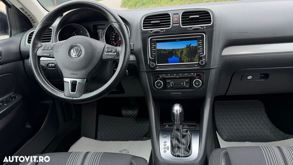 Volkswagen Golf - 40