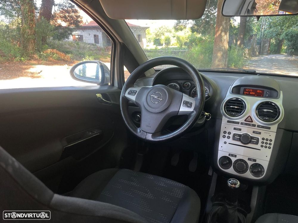 Opel Corsa 1.3 CDTi Enjoy EcoFLEX - 12