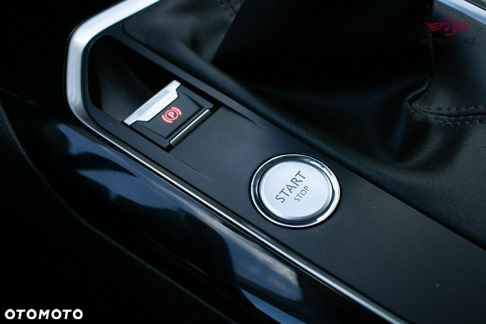Peugeot 3008 - 18