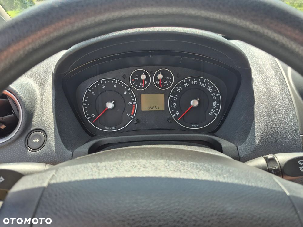 Ford Fiesta 1.3 Blues - 22