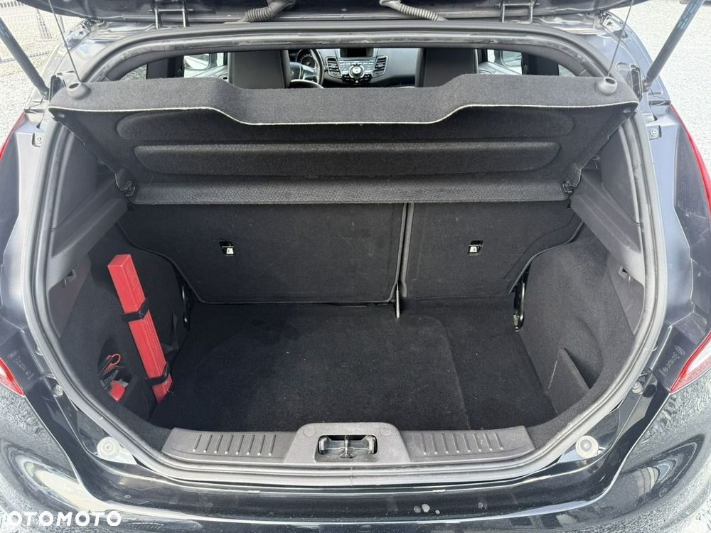 Ford Fiesta 1.6 EcoBoost ST - 32