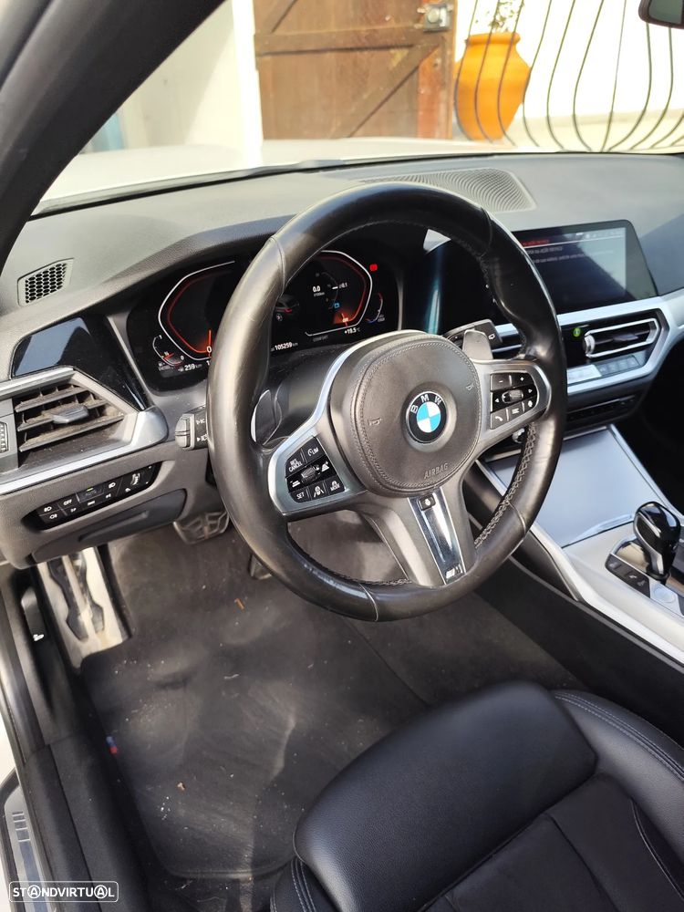 BMW 320 d xDrive Pack M Shadow Auto - 13