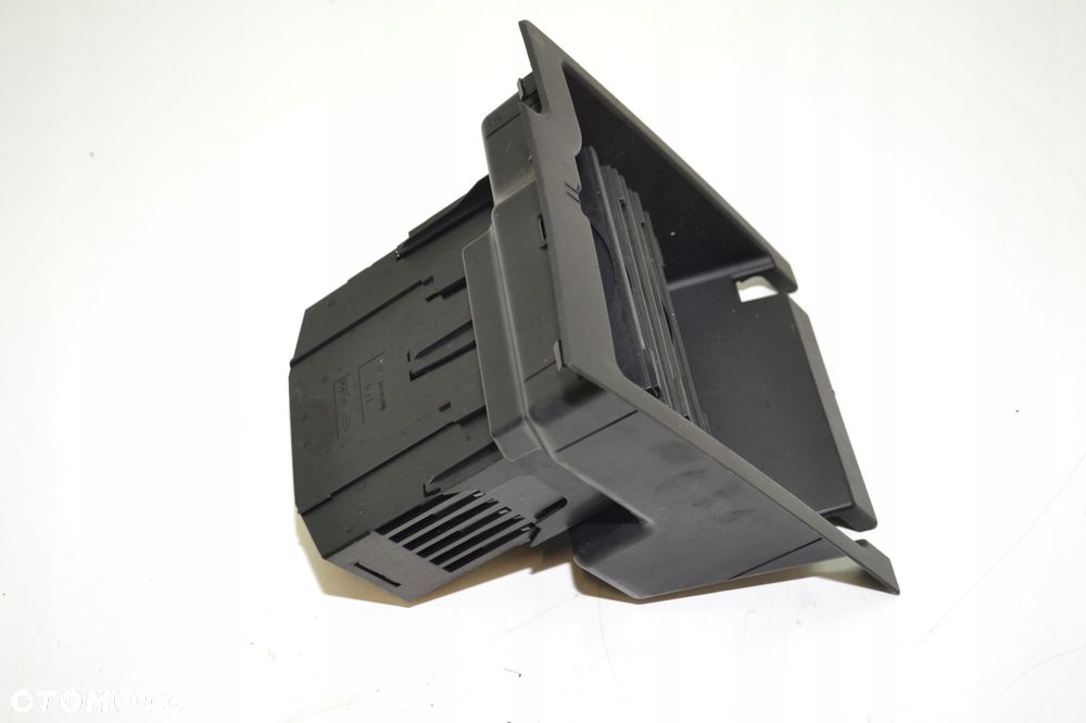 BMW E53 X5 ORGANIZER ZMIENIARKI NA PŁYTY CD 8245925 - 3