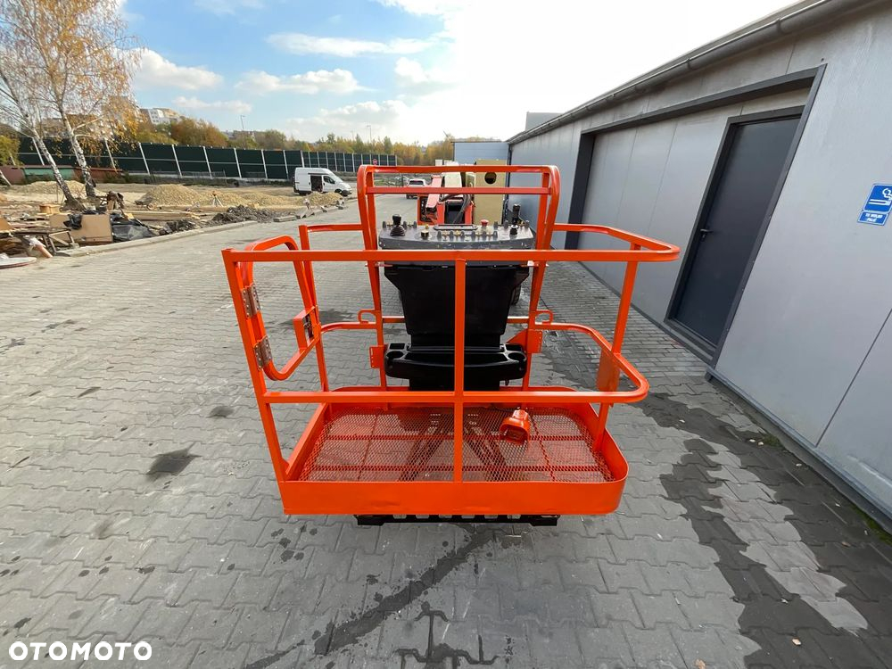 JLG e450AJ - 2