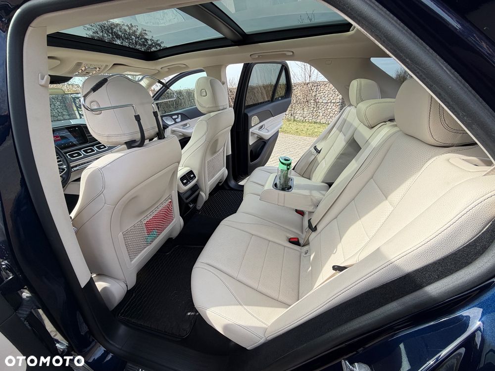 Mercedes-Benz GLE - 26