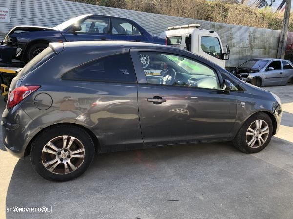 Para Peças Opel Corsa D (S07) - 4
