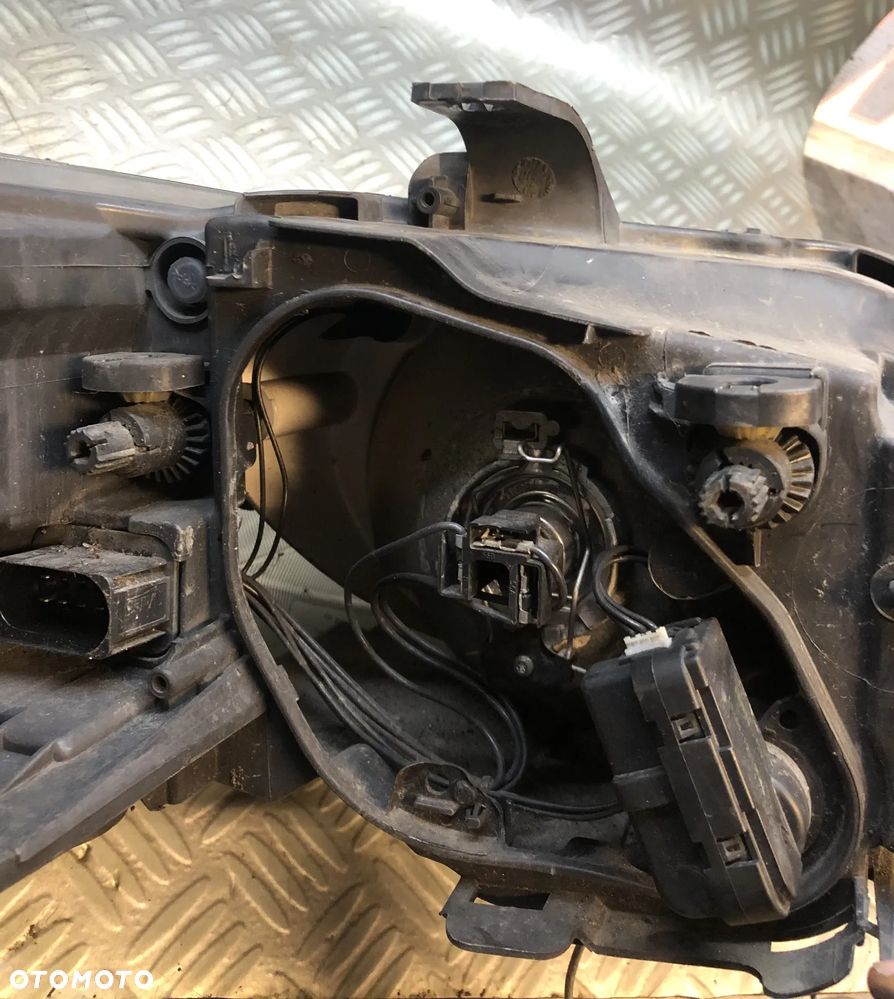 SEAT IBIZA IV LAMPA LEWA PRZEDNIA CIEMNA EU ORYG - 3