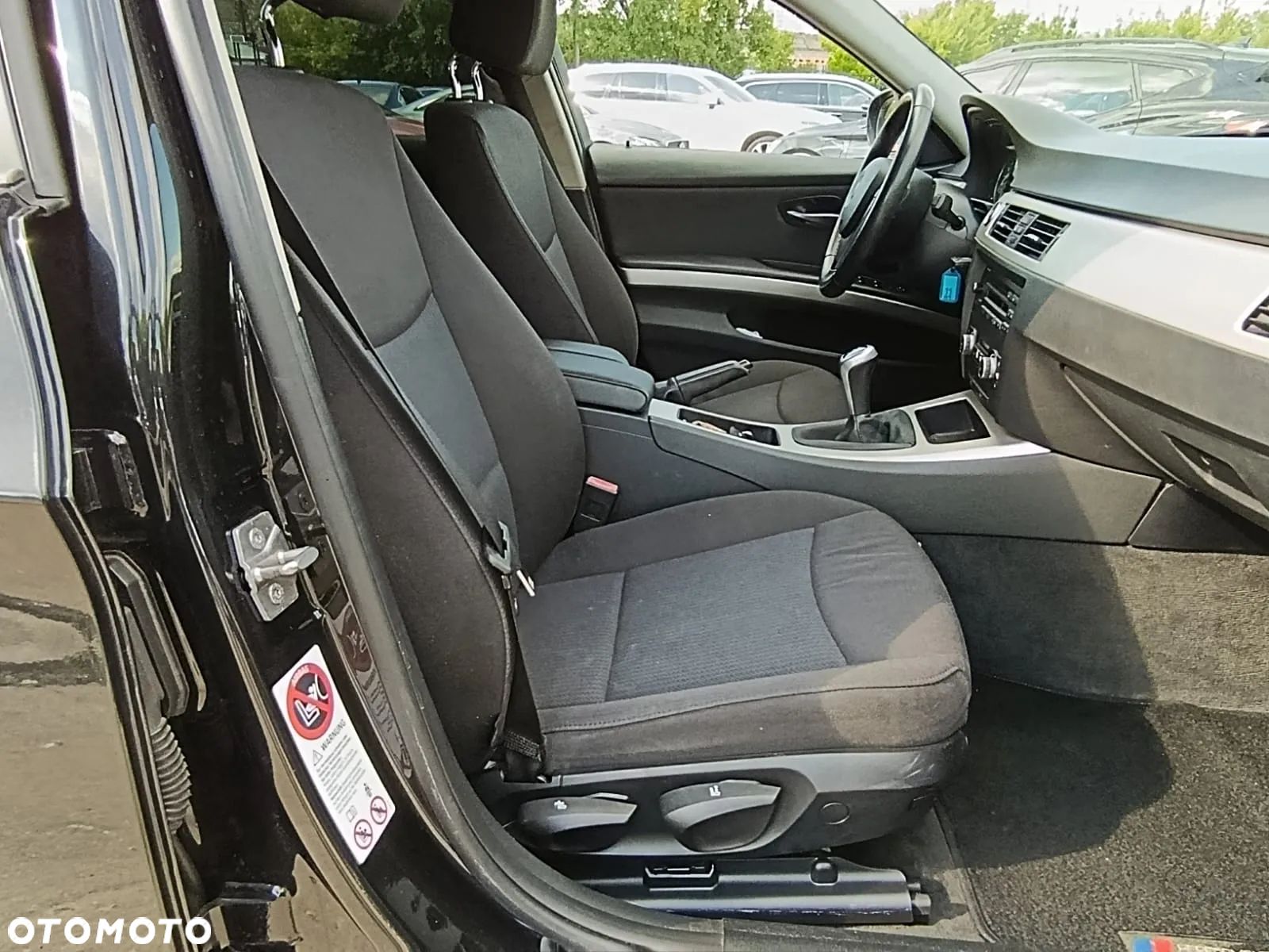 BMW Seria 3 320i Touring - 6