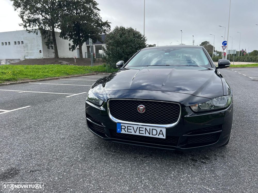 Jaguar XE 2.0 D Prestige AWD Aut. - 8