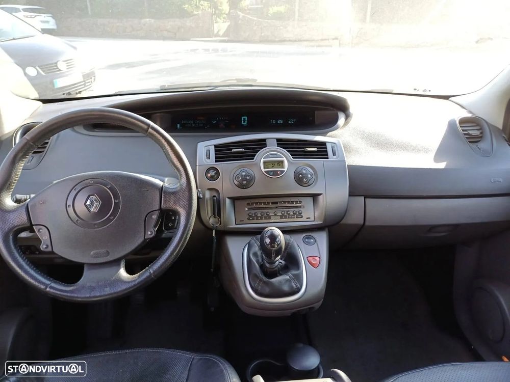 Renault Scénic 1.5 dCi Dynamique Luxe - 6