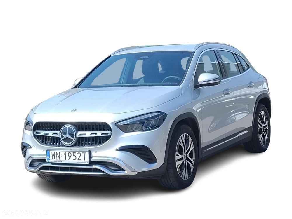 Mercedes-Benz GLA 200 Progressive - 2
