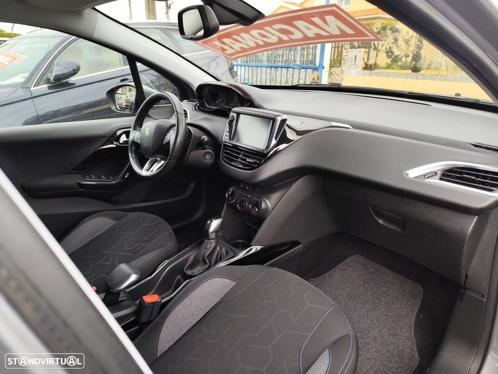 Peugeot 2008 1.5 BlueHDi Active - 27