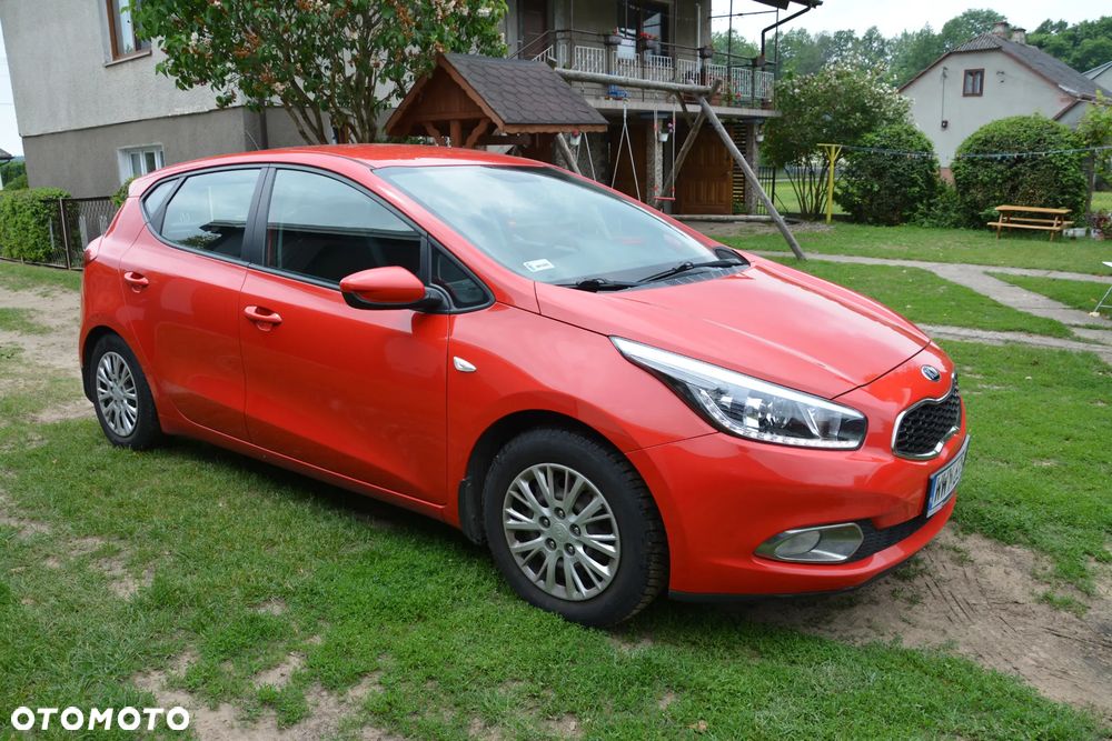 Kia Ceed - 3
