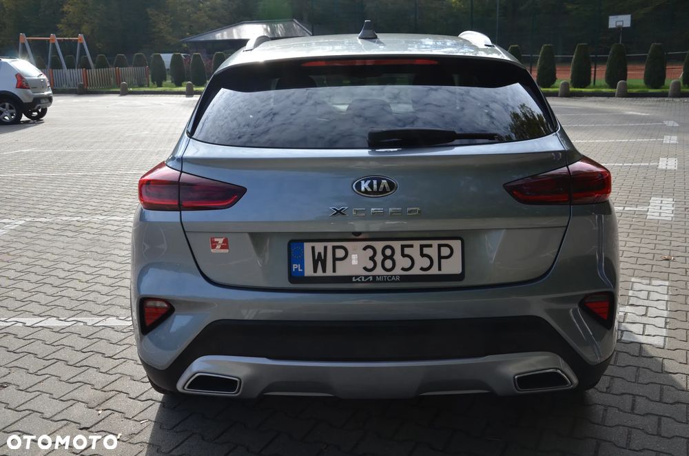 Kia XCeed - 36