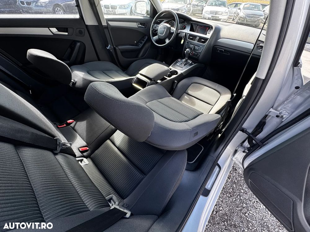 Audi A4 2.0 TDI Multitronic Avant - 24