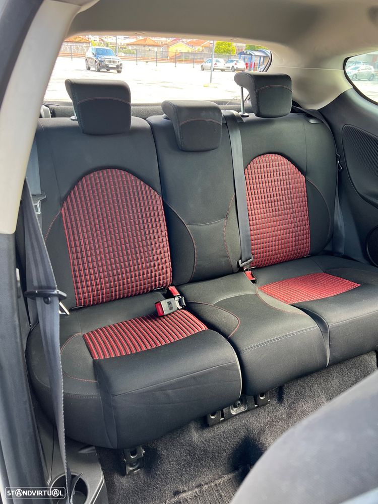 Alfa Romeo MiTo 1.3 JTD Distinctive - 8