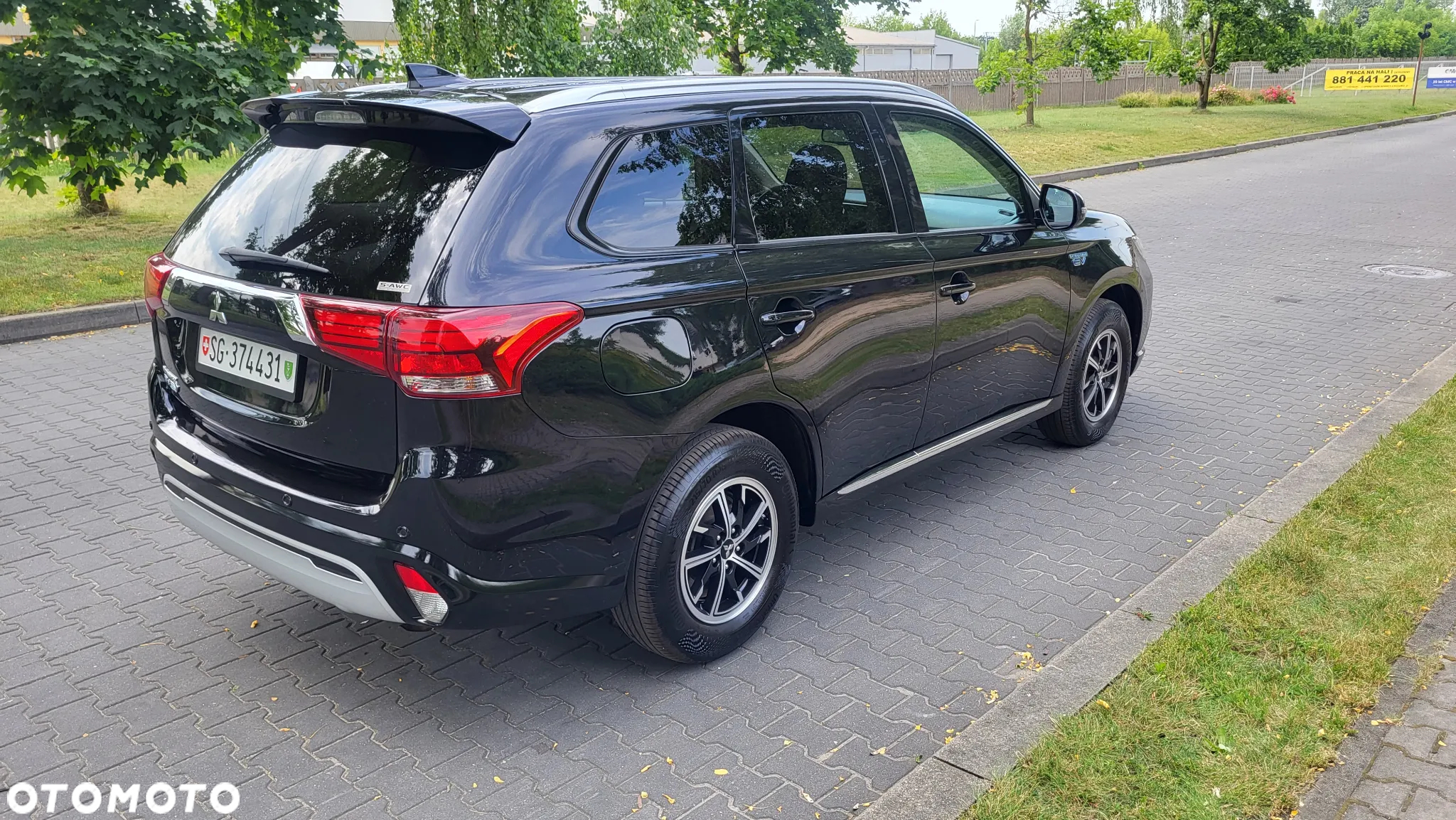 Mitsubishi Outlander 2.4 4WD Plug-In Hybrid Intro Edition - 7
