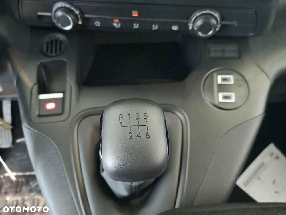 Opel Combo Van  L2 102KM - 13