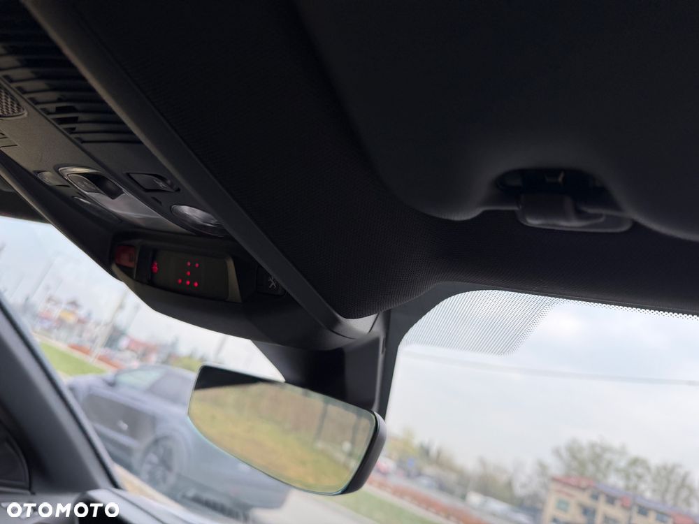 Peugeot 5008 1.2 PureTech GT Pack S&S EAT8 - 32