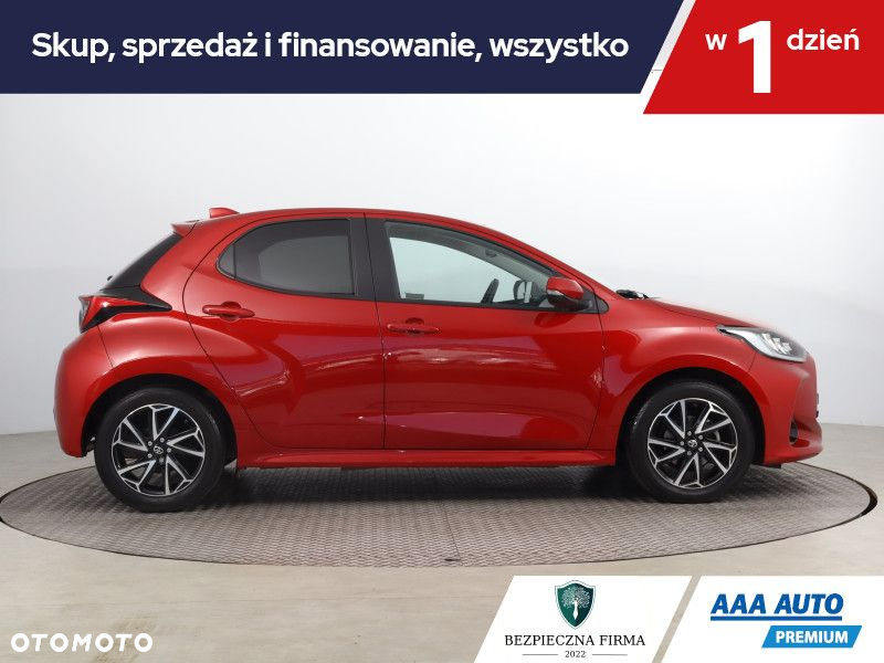 Toyota Yaris - 7