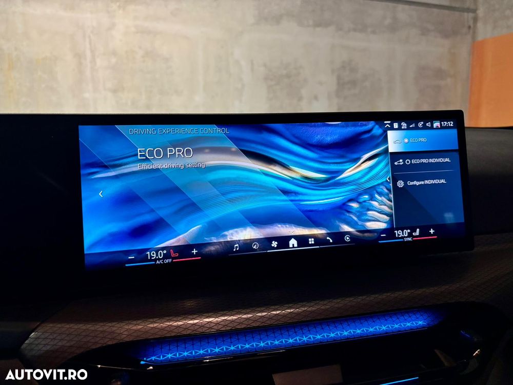 BMW Seria 3 320i xDrive Aut. M Sport - 17