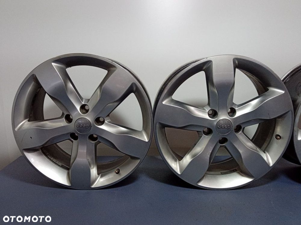 JEEP GRAND CHEROKEE WK2 ALUFELGI 8JX20 5X127 ET56.4 KOMPLET - 1