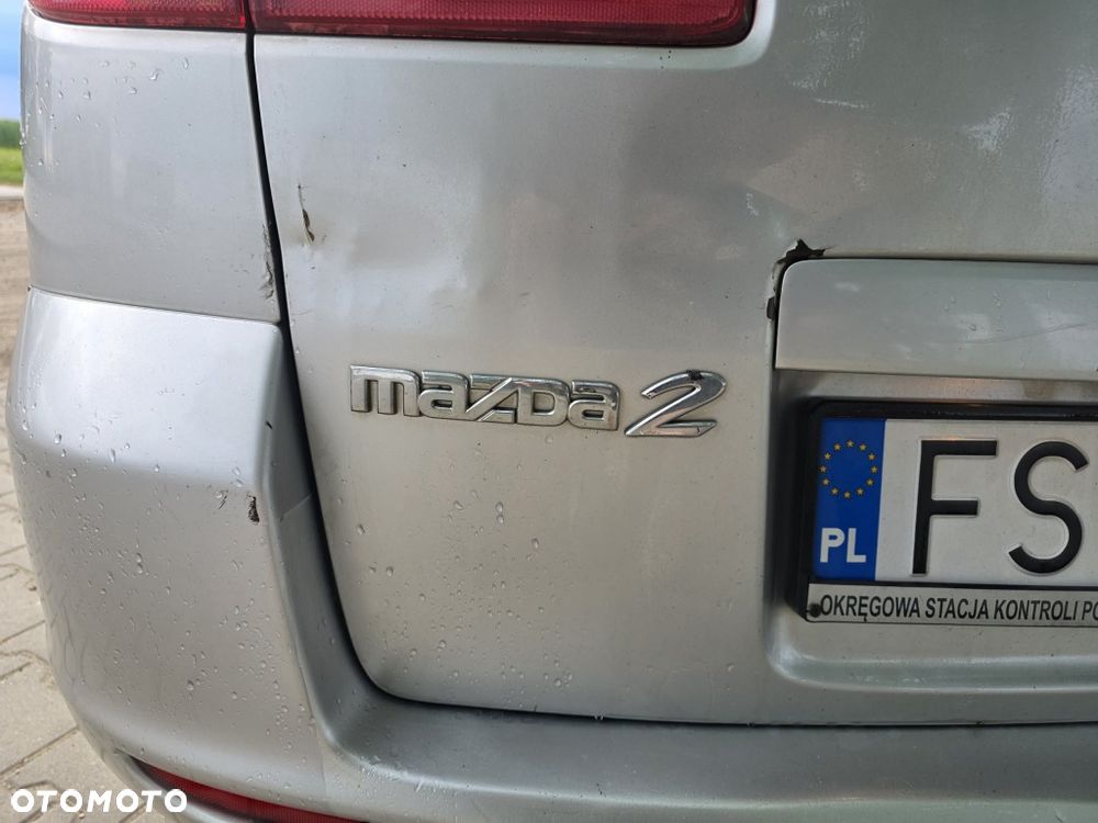 Mazda 2 - 5