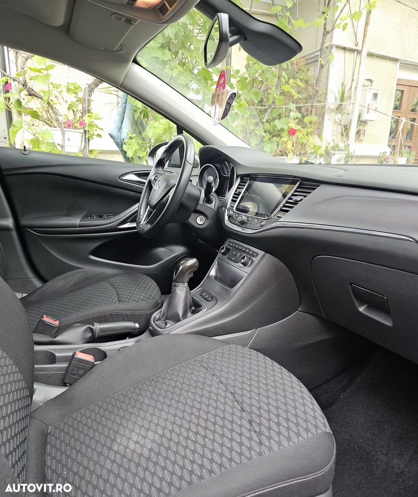 Opel Astra 1.6 D (CDTI) Start/Stop Innovation - 14