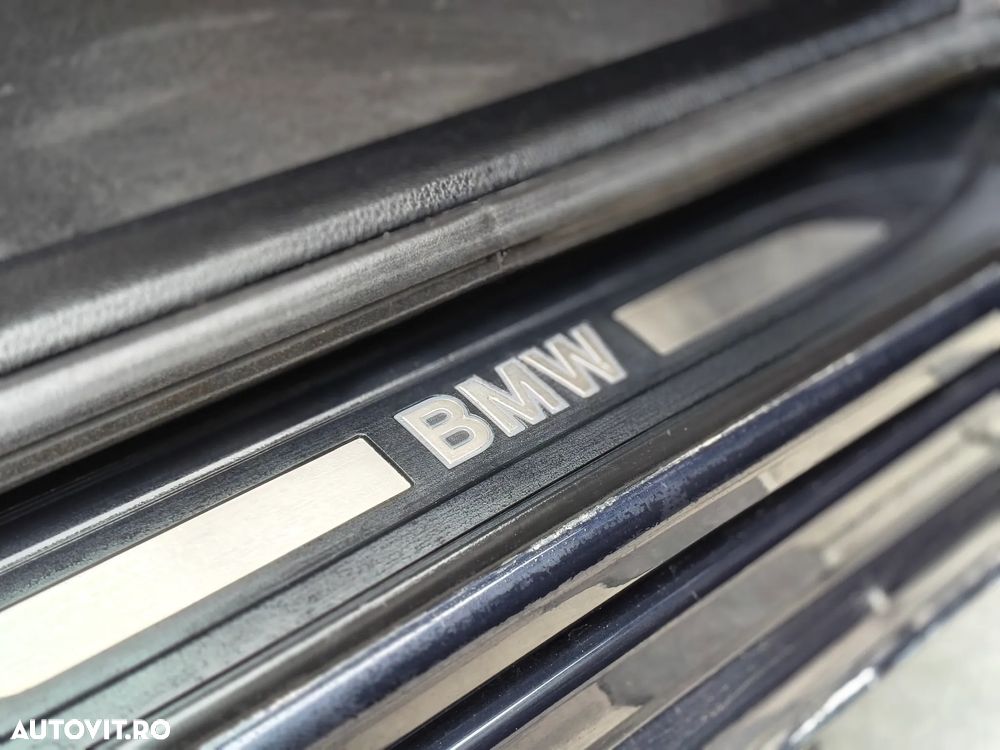 BMW Seria 5 520d Gran Turismo - 23