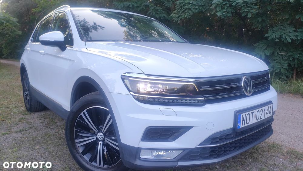 Volkswagen Tiguan - 1