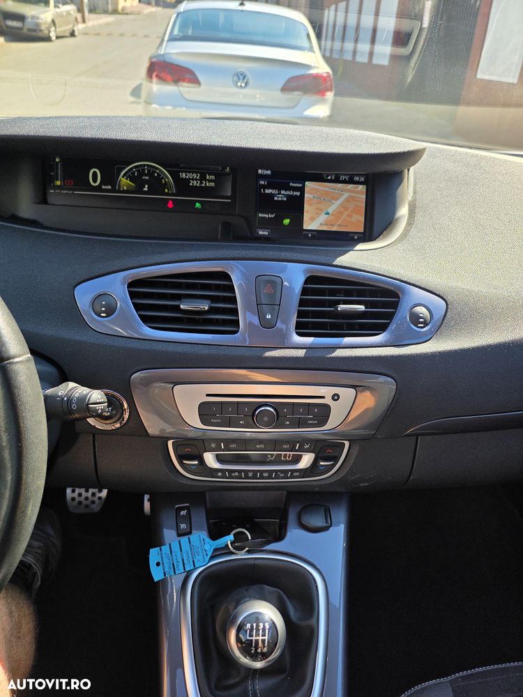 RENAULT Scenic 2014 — imagine 21