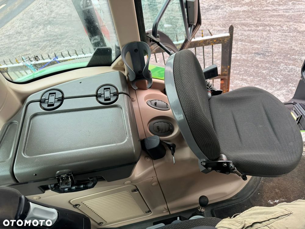 Fendt 828 Vario Profi Plus - 22
