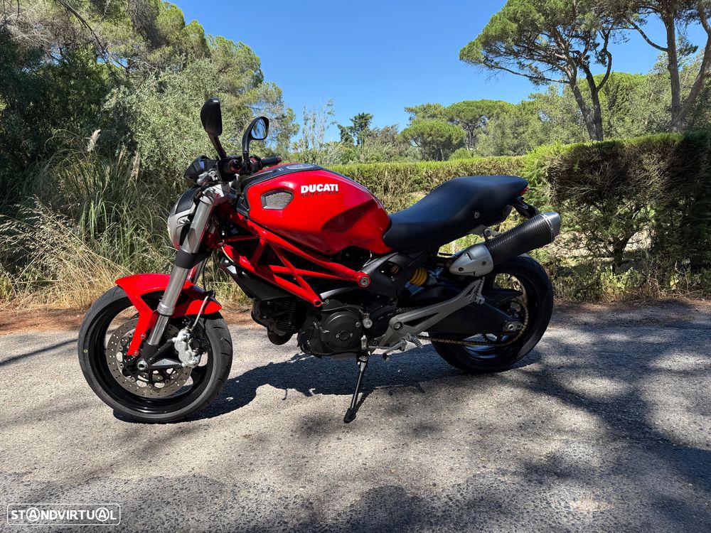 Ducati Monster 696 - 5
