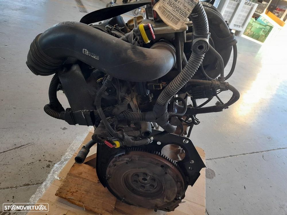 MOTOR COMPLETO FIAT GRANDE PUNTO 2006 -199A6000 - 4