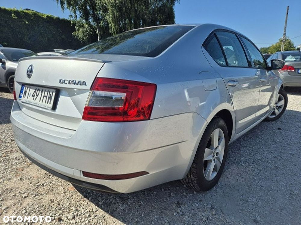 Skoda Octavia - 3