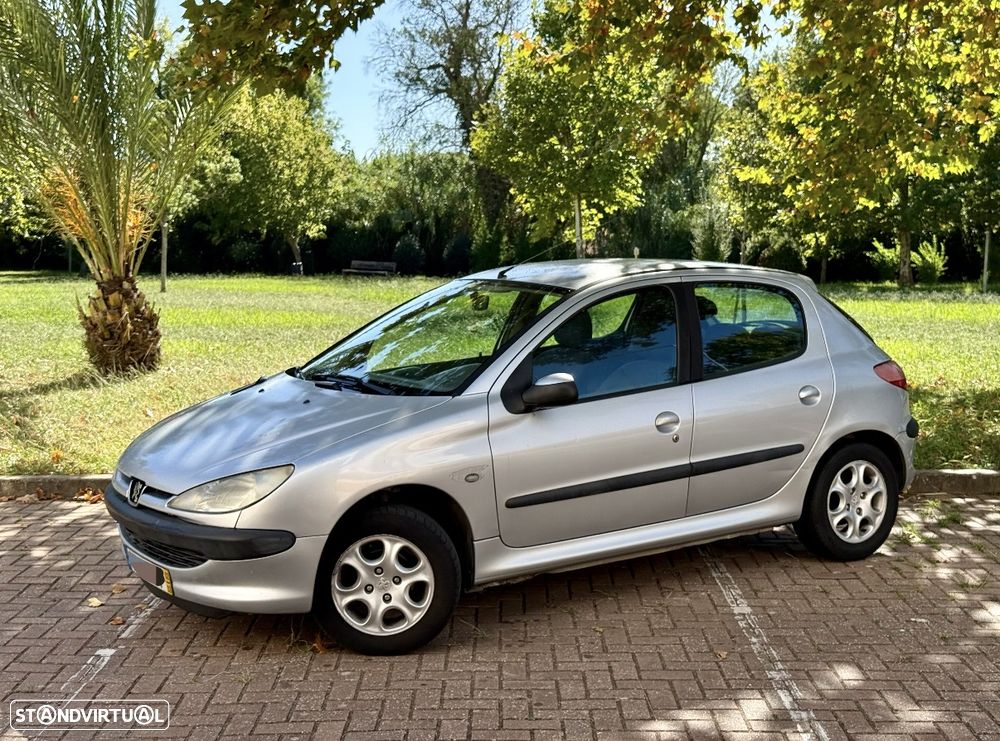 Peugeot 206