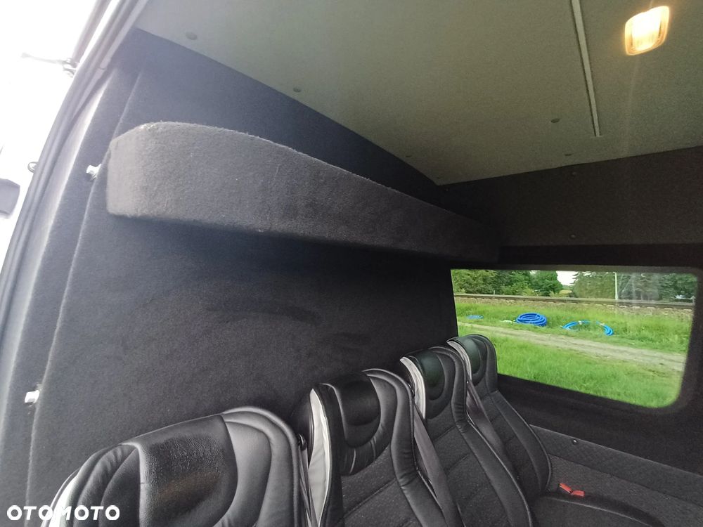 Mercedes-Benz SPRINTER - 9