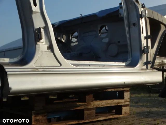 BMW e39 Oryginał Podłoga Progi Super stan - 3